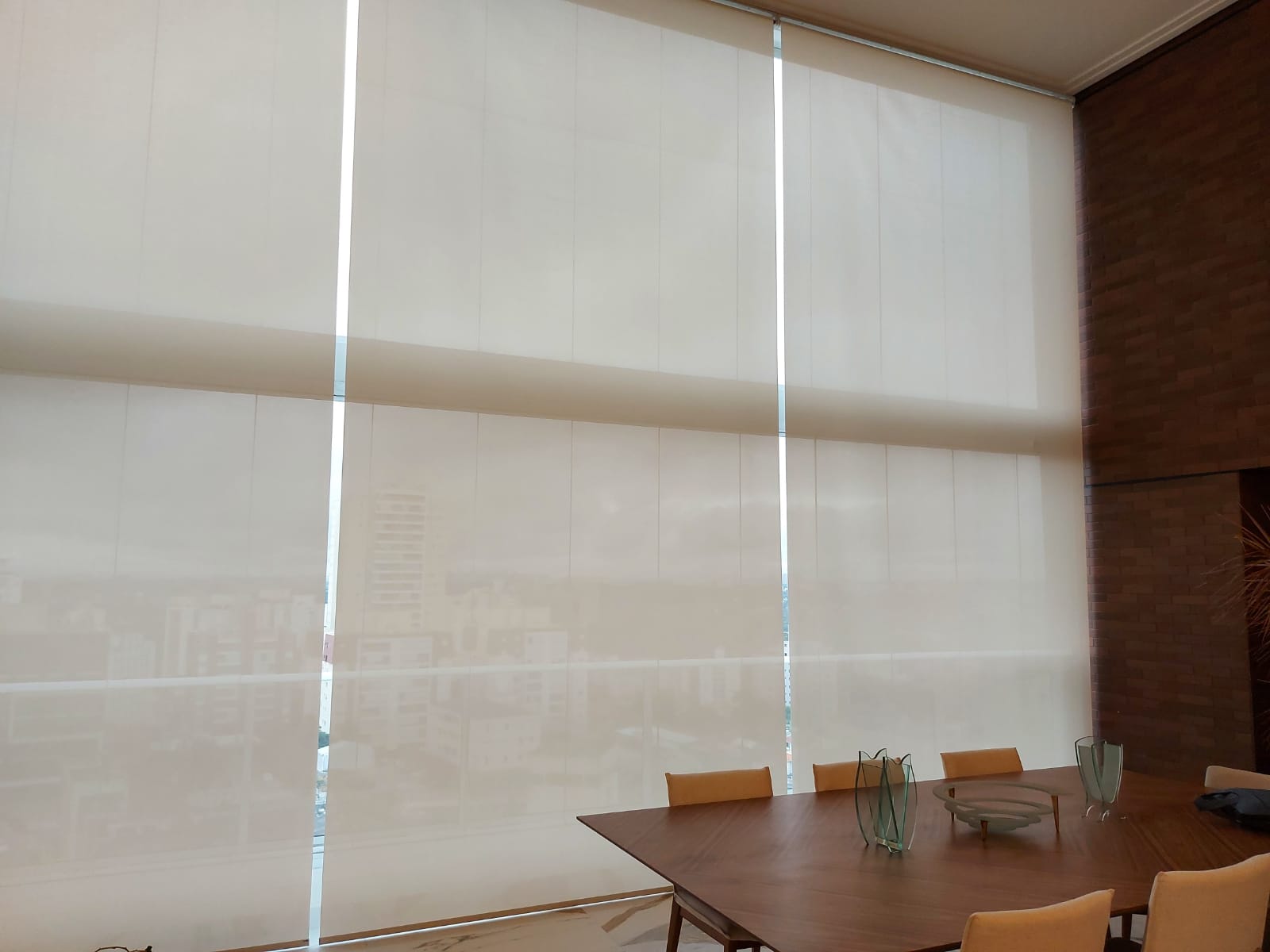 Cortinas Rolô e Romana