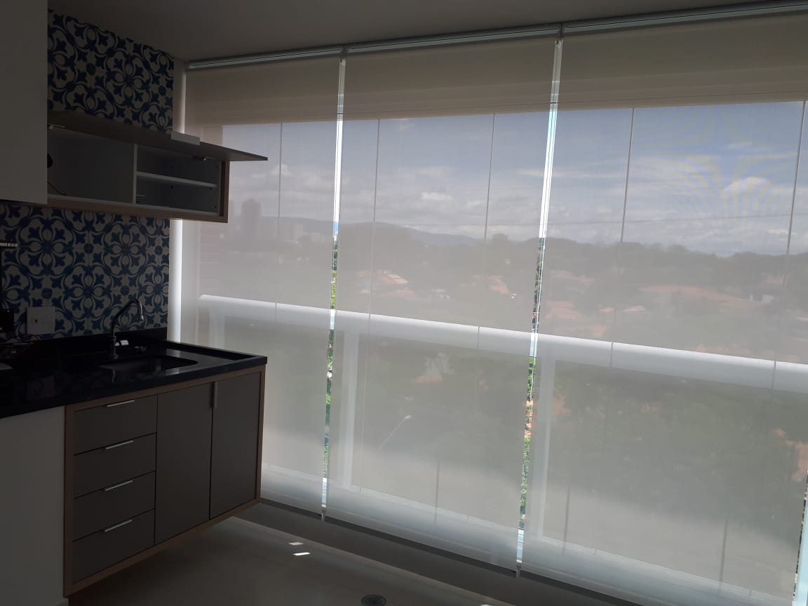 Cortinas Rolô e Romana